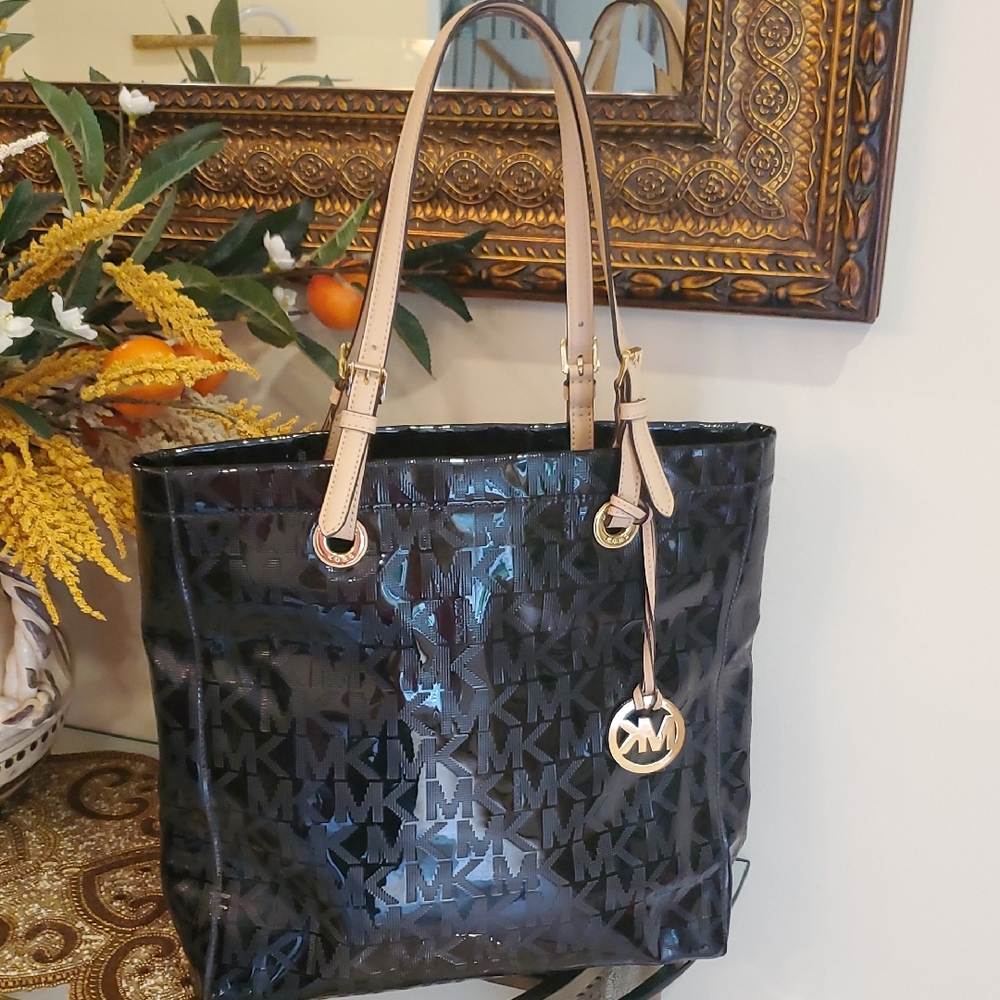 Michael Kors Black and Tan Tote Bag with Gold-Tone Hardware It's like new